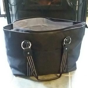 NWOT Sydney to Go Black Handbag Tote Travel Large